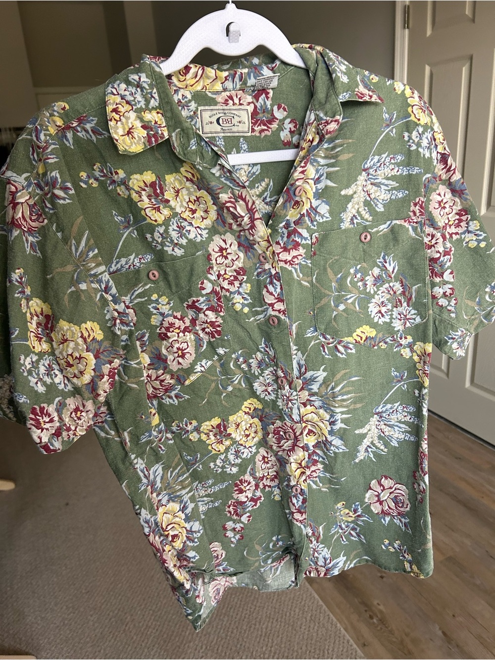 Bugle Boy Vintage Women’s Olive Linen Floral Button-Front Blouse